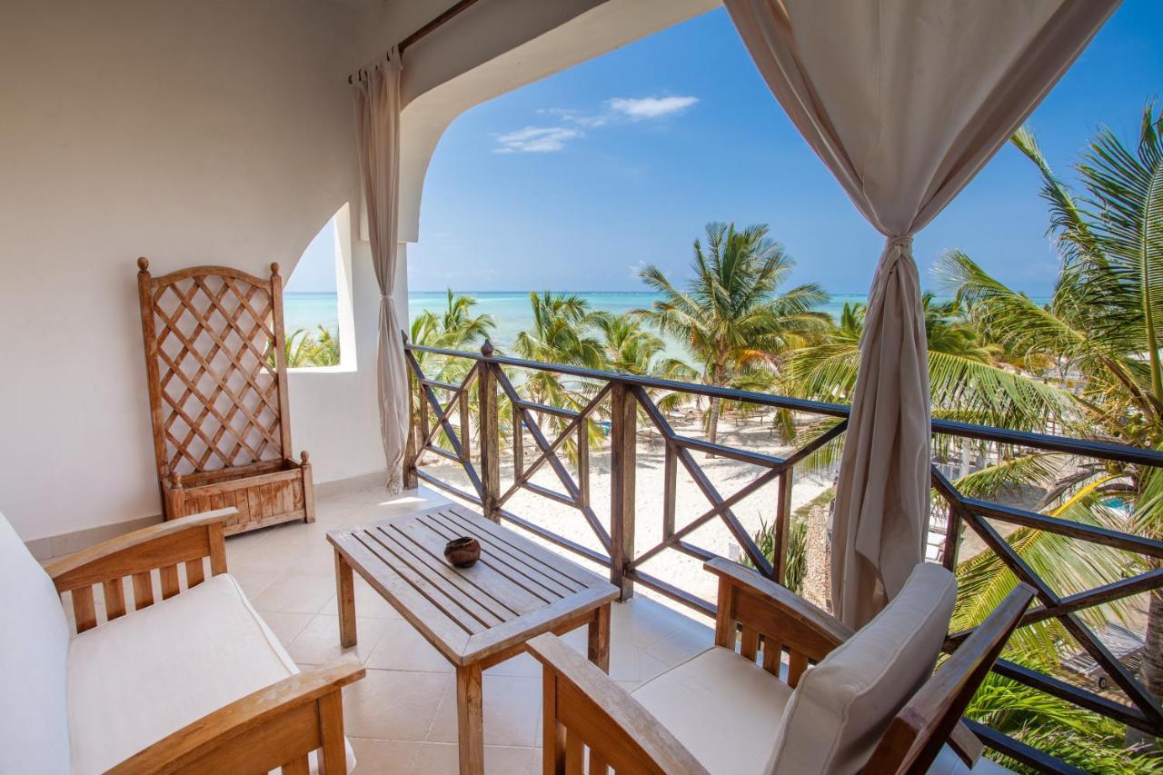 Twiga Beach Resort & Spa Watamu Esterno foto