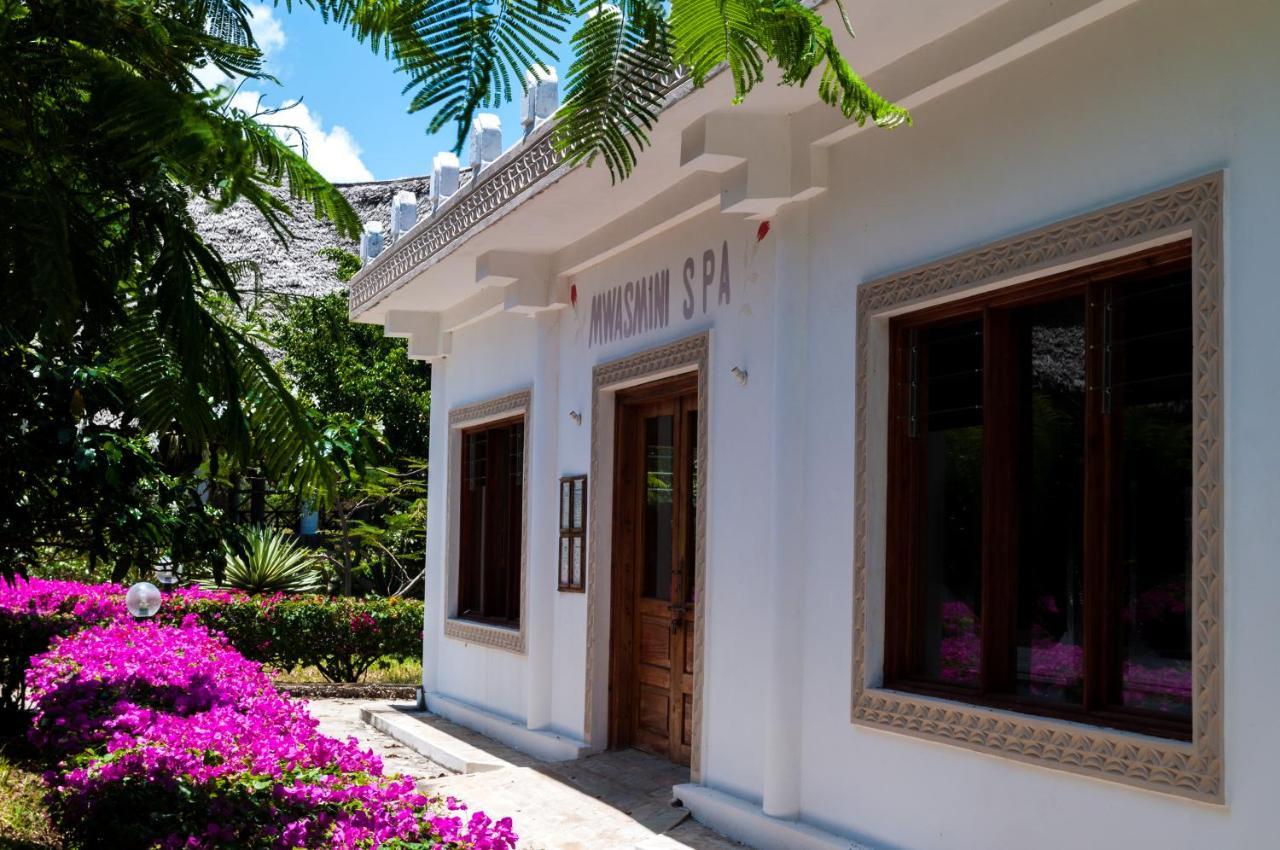 Twiga Beach Resort & Spa Watamu Esterno foto