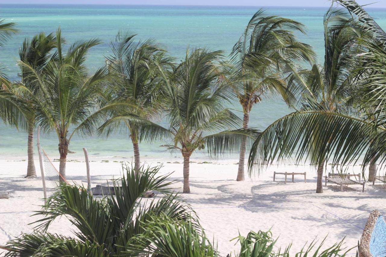 Twiga Beach Resort & Spa Watamu Esterno foto